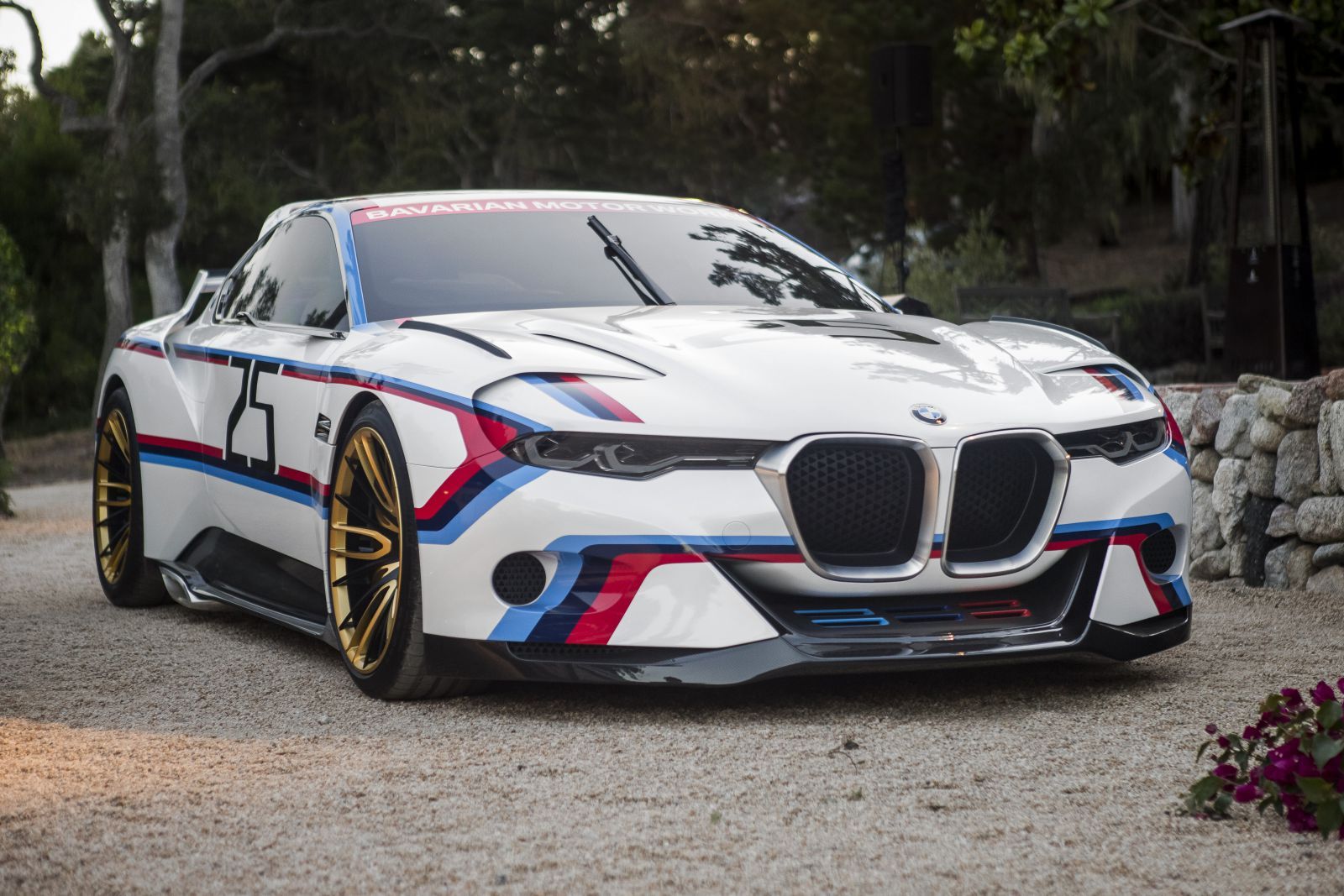 Наследник легенды BMW 3.0 CSL Hommage R.