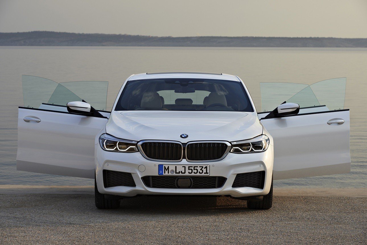 Представлен новый лифтбэк BMW 6 Series GT