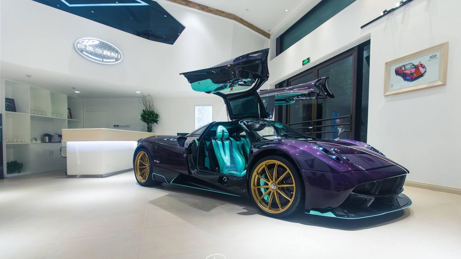 Представлен эксклюзивный суперкар Pagani Huayra Dinastia Purple Carbon