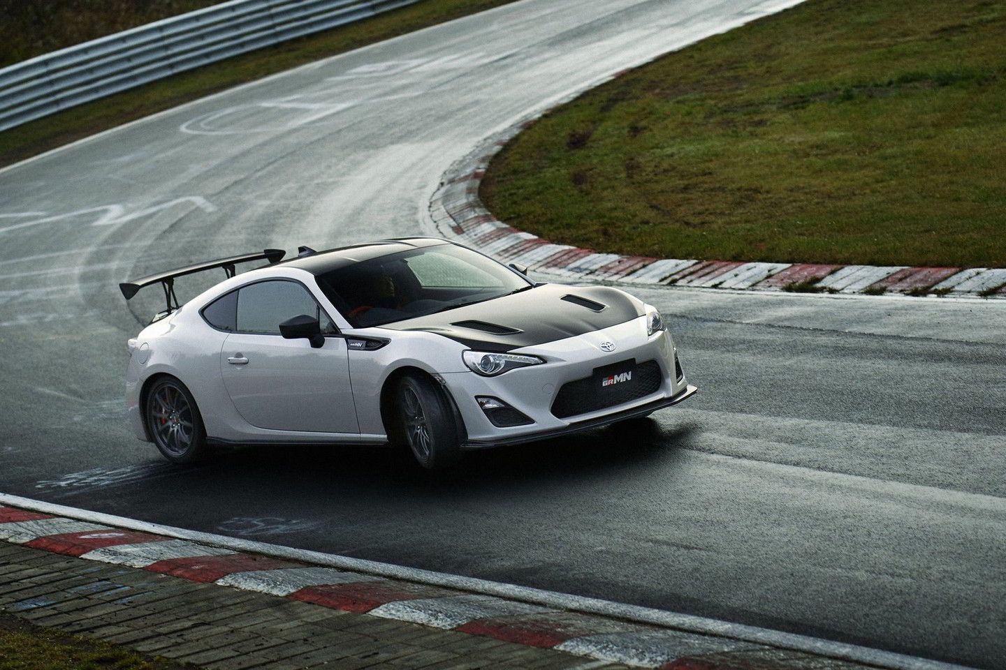 Специальная версия - Toyota 86 GRMN.