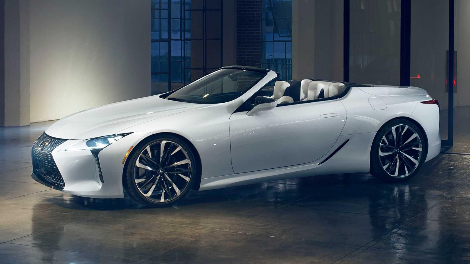 Из купе Lexus LC сделали концептуальный кабриолет