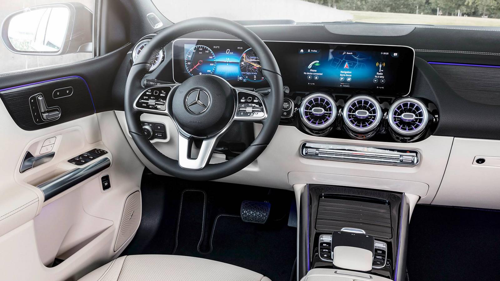 Новый Mercedes-Benz B-Класса оценили в России в 2 070 000 рублей