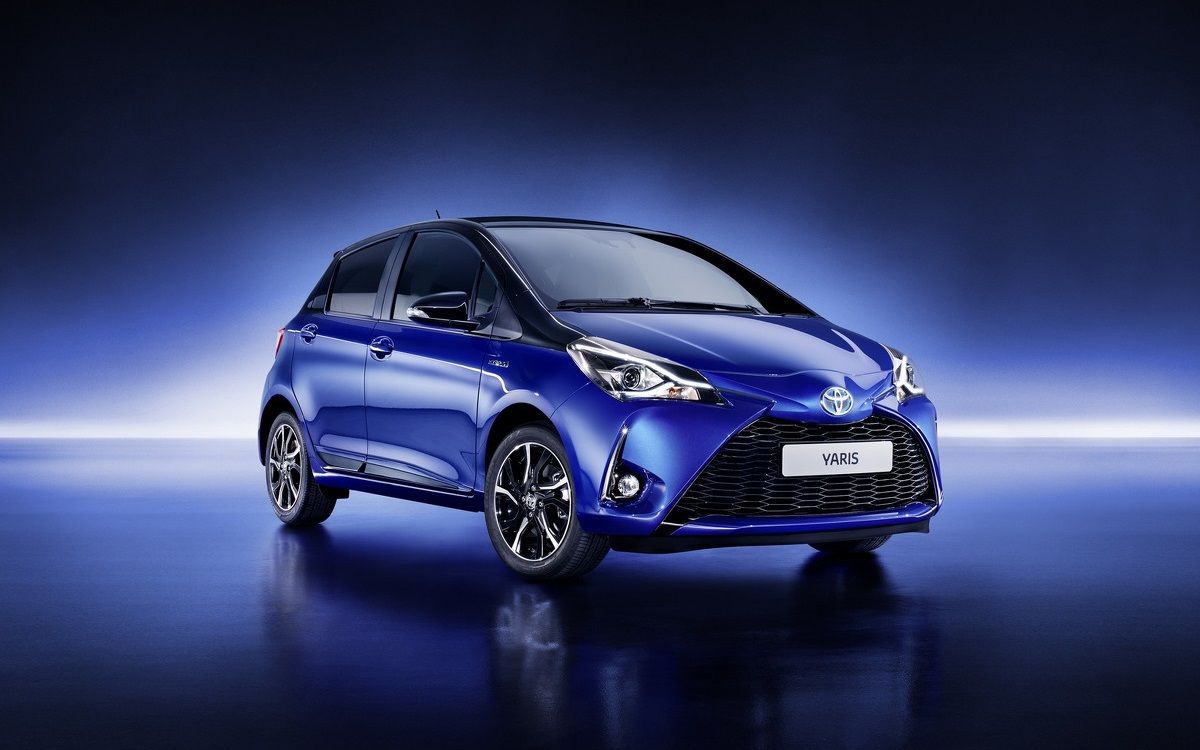 Toyota представила хэтчбек Yaris 2017 модельного года